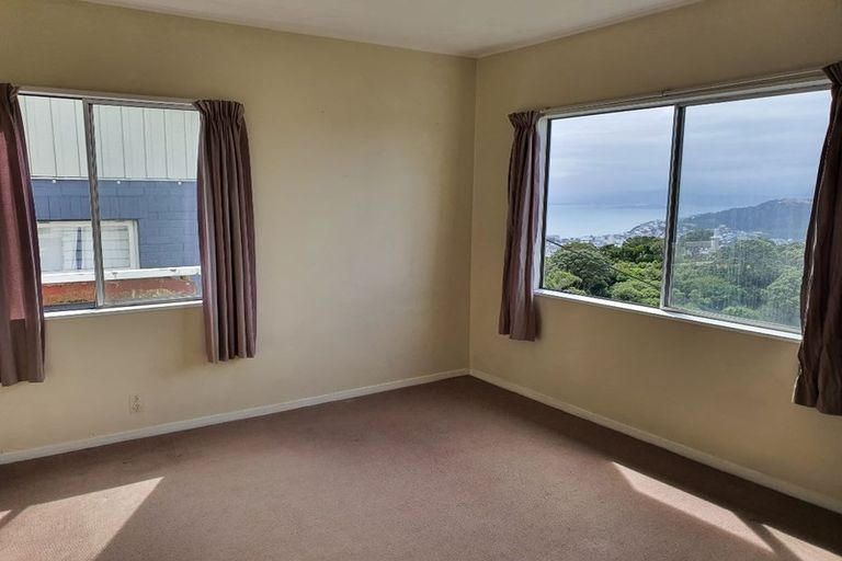 Photo of property in 86 Mitchell Street, Brooklyn, Wellington, 6021