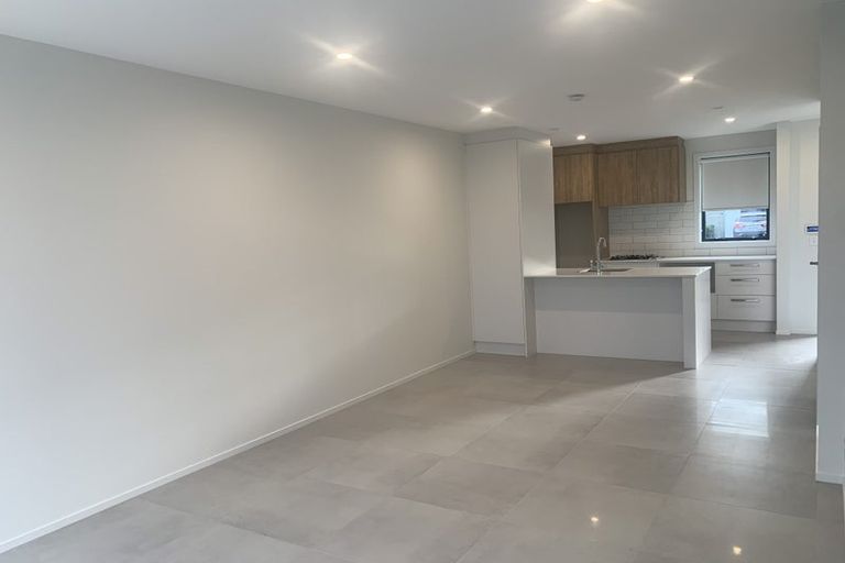 Photo of property in 144 Te Napi Drive, Takanini, Auckland, 2112