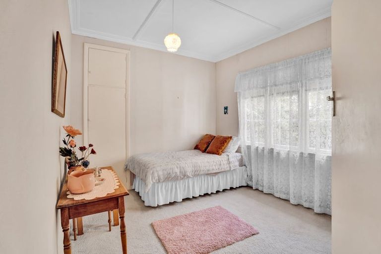 Photo of property in 33 James Street, Inglewood, 4330