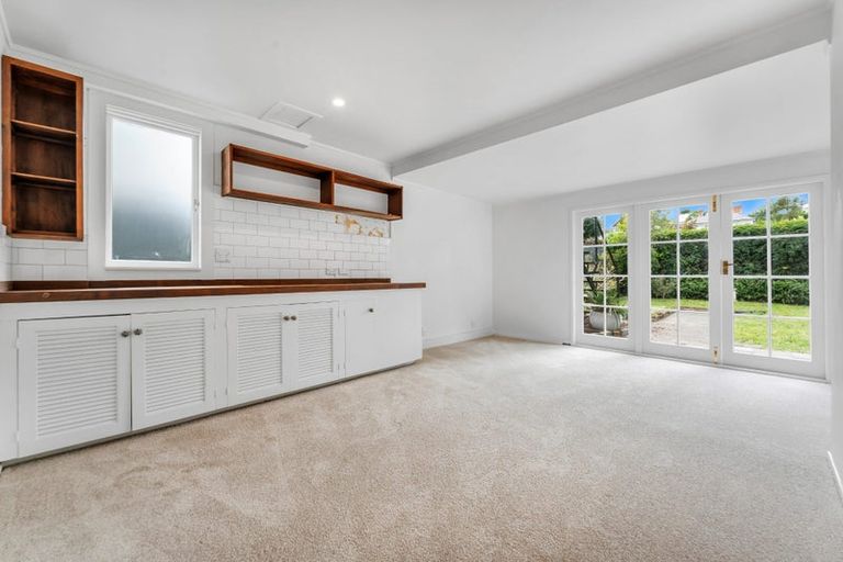 Photo of property in 29 Queens Parade, Devonport, Auckland, 0624