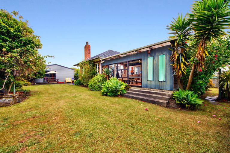 Photo of property in 237 Metcalfe Road, Ranui, Auckland, 0612