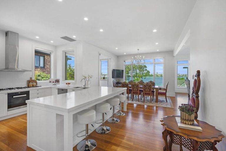 Photo of property in 3 Hinemoa Street, Birkenhead, Auckland, 0626