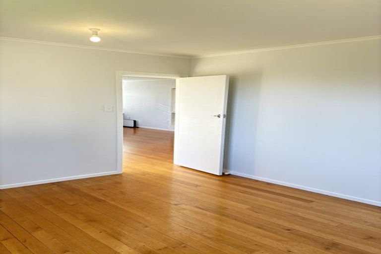 Photo of property in 509 Huia Street, Camberley, Hastings, 4120