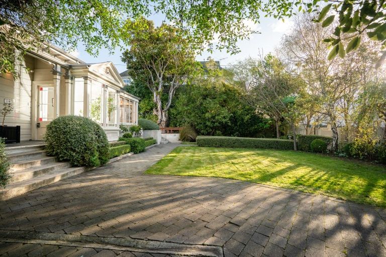 Photo of property in Lady Freyberg House, 18 Moturoa Street, Pipitea, Wellington, 6011