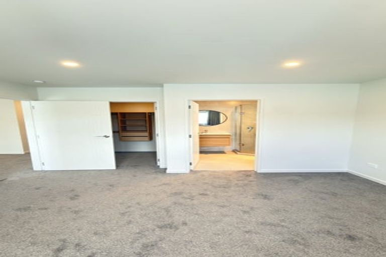 Photo of property in 9d Mander Place, Bucklands Beach, Auckland, 2012