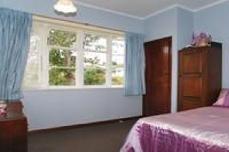 Photo of property in 29 Hindmarsh Street, Johnsonville, Wellington, 6037