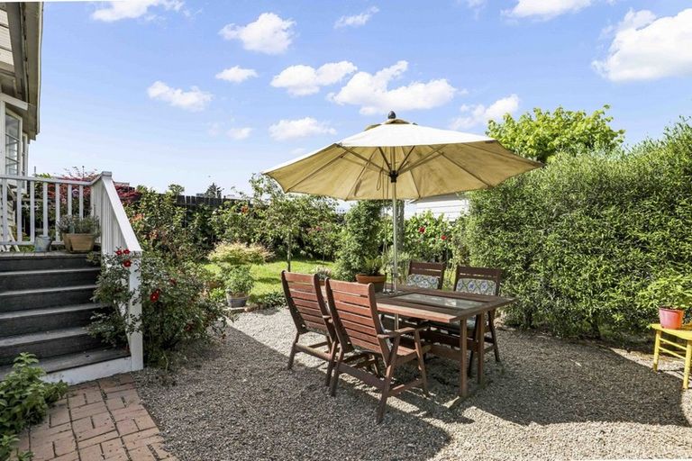 Photo of property in 37 Ohaupo Road, Melville, Hamilton, 3206