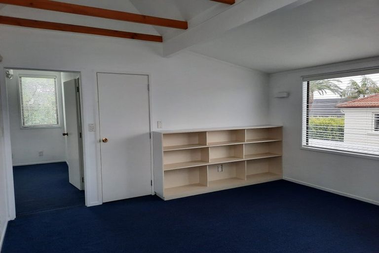Photo of property in 1/17 Bayswater Avenue, Bayswater, Auckland, 0622