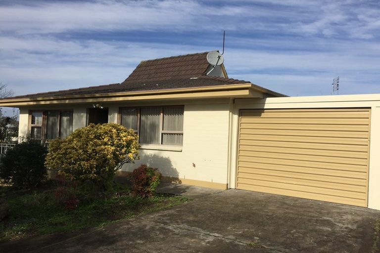 Photo of property in 1/149 Gossamer Drive, Pakuranga Heights, Auckland, 2010