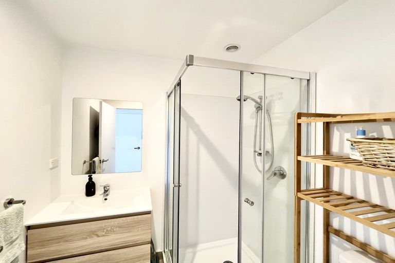 Photo of property in 24 Ivy Nola Way, Henderson, Auckland, 0612