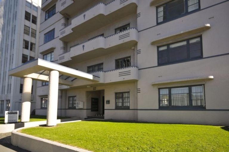 Photo of property in Westhaven Apartments, 15/127u Molesworth Street, Thorndon, Wellington, 6011