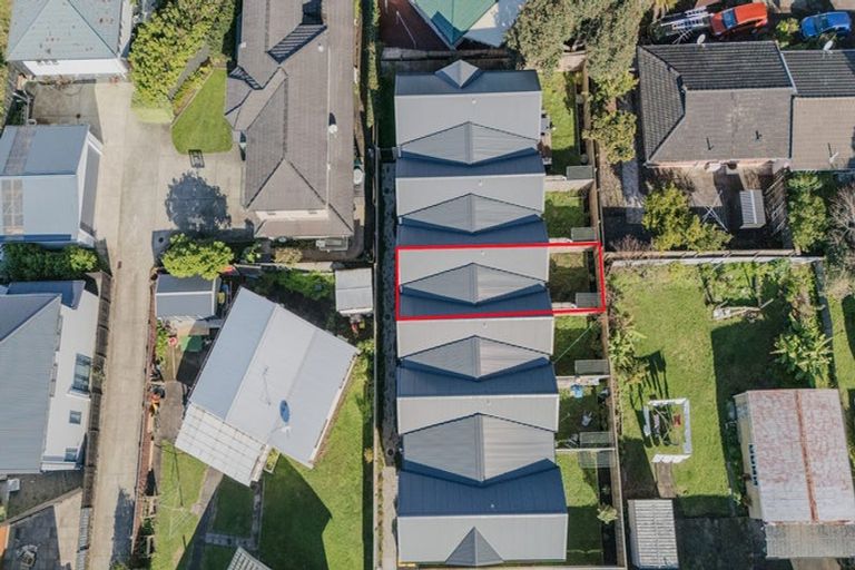 Photo of property in 6/51 Wharf Road, Te Atatu Peninsula, Auckland, 0610