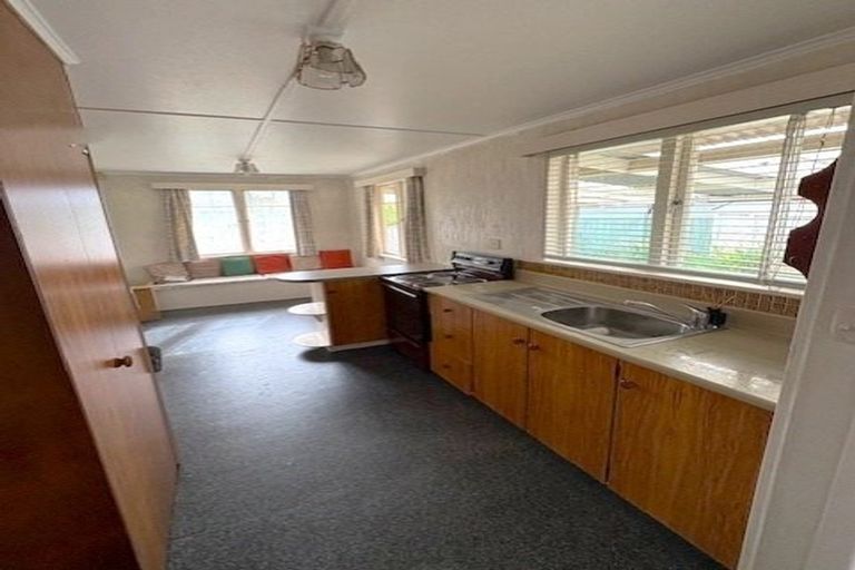 Photo of property in 412 Huia Place, Camberley, Hastings, 4120