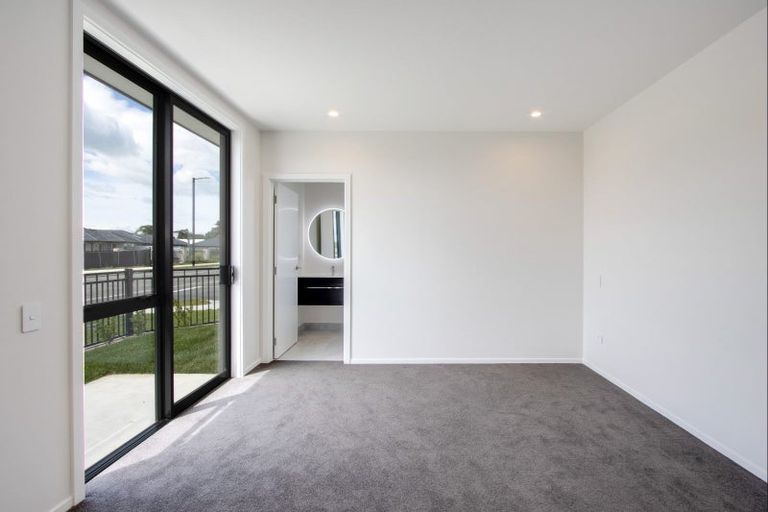 Photo of property in 2 Wai Whatu Street, Meeanee, Napier, 4110