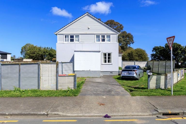 Photo of property in 4/87 Cambridge Terrace, Waterloo, Lower Hutt, 5011