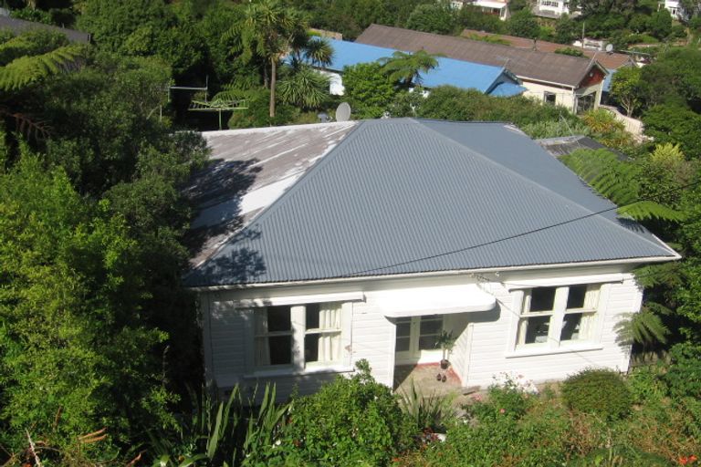 Photo of property in 86 Todman Street, Brooklyn, Wellington, 6021