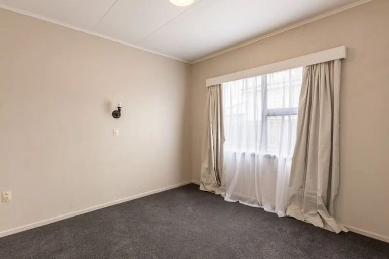Photo of property in 2/222 High Street, Dannevirke, 4930
