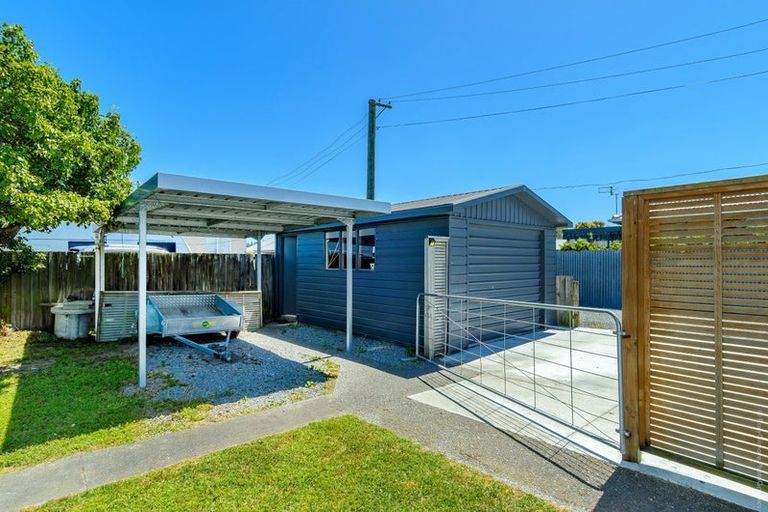 Photo of property in 318 Pine Avenue, South New Brighton, Christchurch, 8062