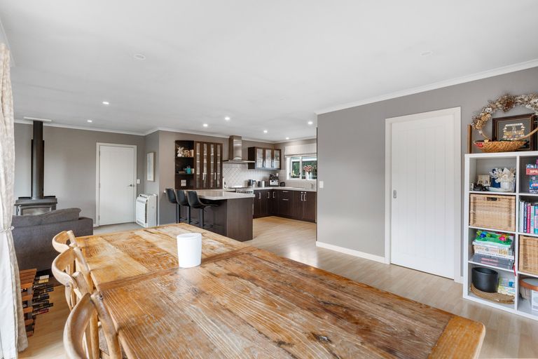 Photo of property in 48 Riccarton Road East, East Taieri, Mosgiel, 9024