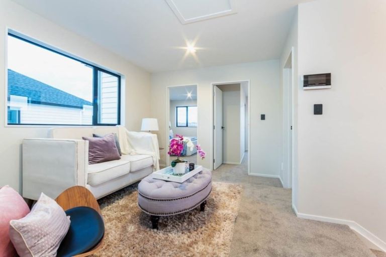 Photo of property in 18 Kokowai Parade, Hobsonville, Auckland, 0616