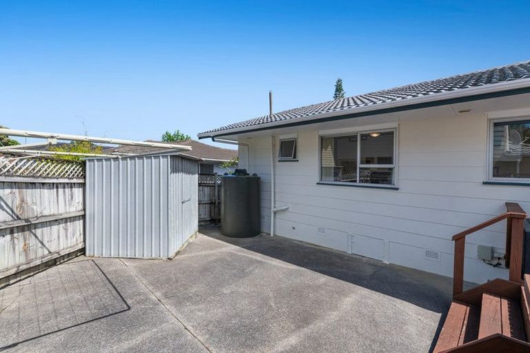Photo of property in 1/63 Salamanca Road, Sunnynook, Auckland, 0620