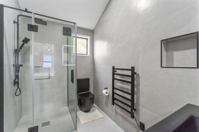 Photo of property in 7 Vera Lane, Paraparaumu, 5032