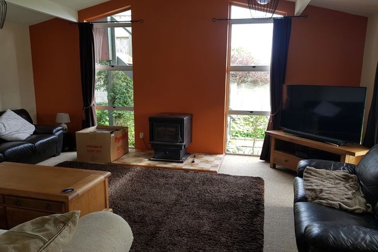 Photo of property in 36 Geddis Street, Rangiora, 7400