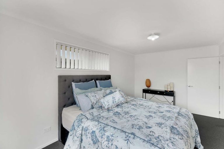 Photo of property in 17 Perla Road, Pukekohe, 2120