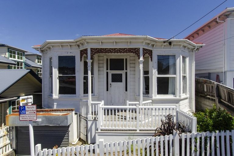 Photo of property in 9 Colombo Street, Newtown, Wellington, 6021