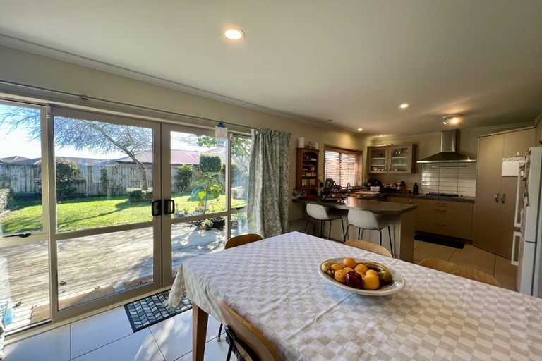 Photo of property in 129 Saint James Drive, Huntington, Hamilton, 3210