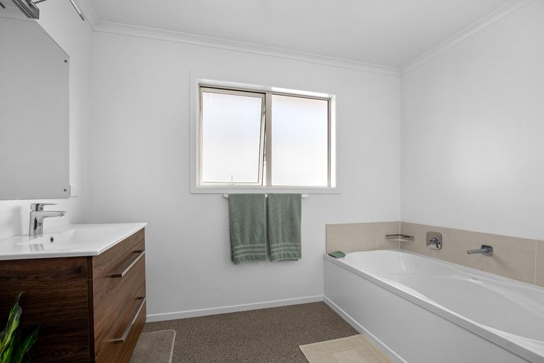 Photo of property in 18 Brooke Place, Alexandra, 9320