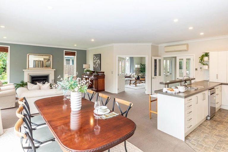 Photo of property in 28 Glen Oaks Drive, Northwood, Christchurch, 8051