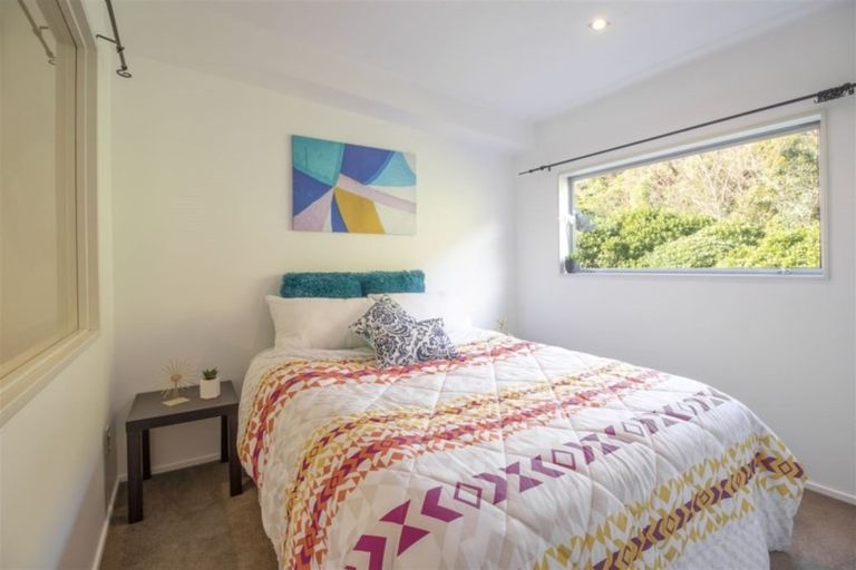 Photo of property in 49 Saddleback Grove, Karori, Wellington, 6012