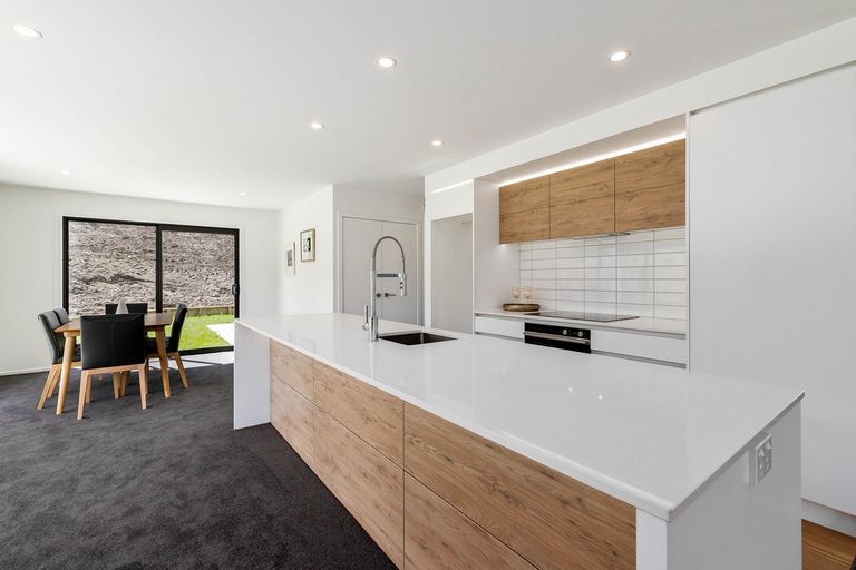 Photo of property in 28 Naylor Street, Hamilton East, Hamilton, 3216