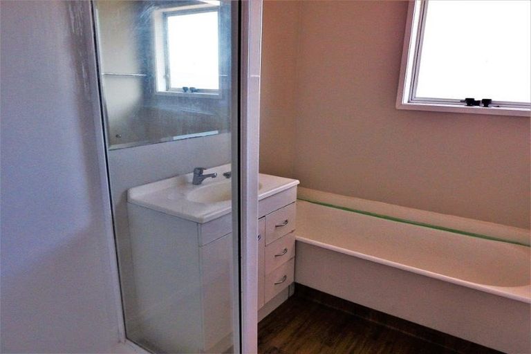 Photo of property in 81 Pohutukawa Drive, Pukete, Hamilton, 3200