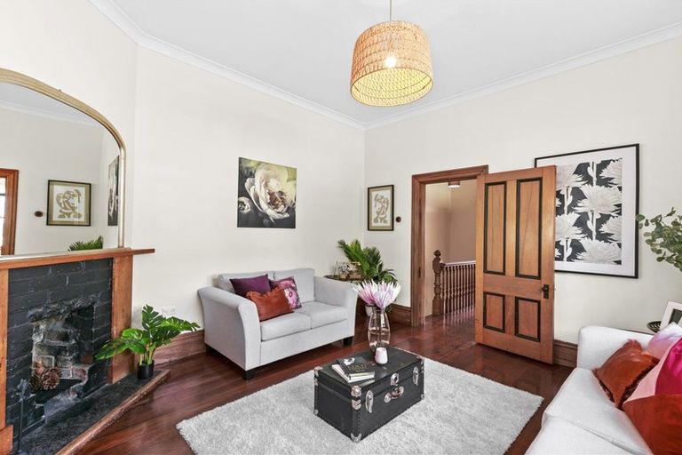 Photo of property in 80 Rolleston Street, Mount Cook, Wellington, 6021