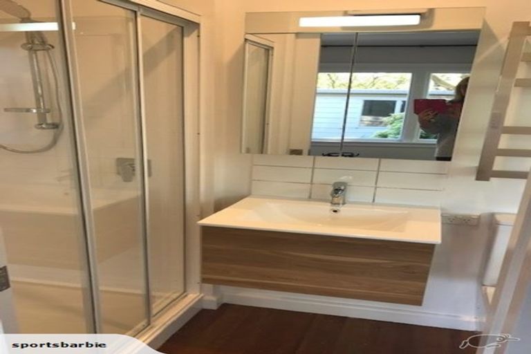 Photo of property in 2/256 Ilam Road, Burnside, Christchurch, 8053
