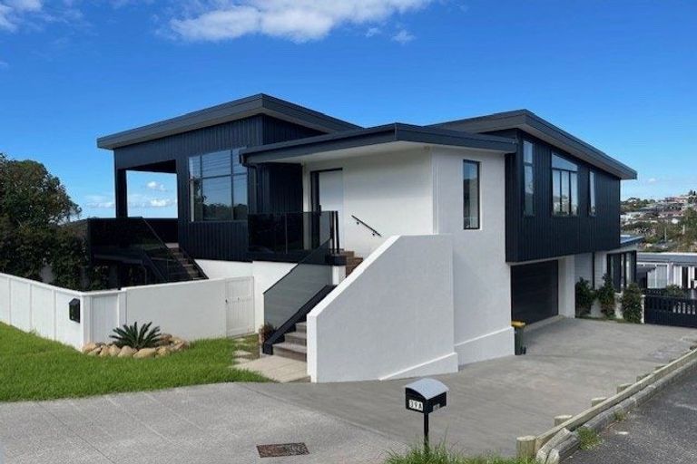 Photo of property in 39 Hyde Road, Rothesay Bay, Auckland, 0630