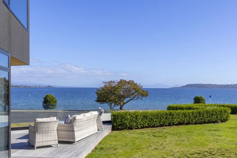 Photo of property in 2 Pataka Road, Taupo, 3330