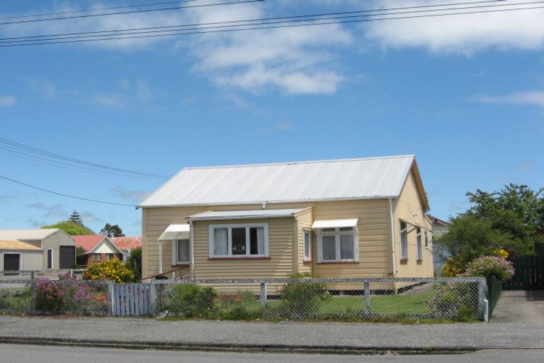 Photo of property in 38 Derby Street, Westport, 7825