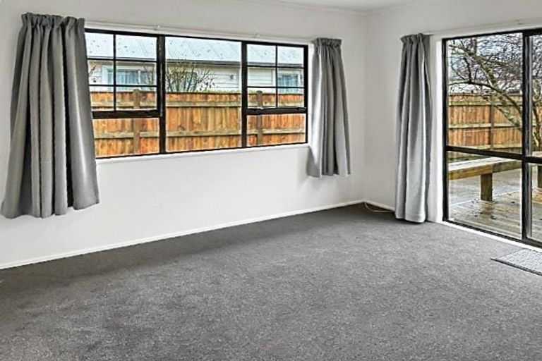 Photo of property in 187 Main Street, Greytown, 5712