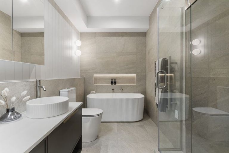 Photo of property in 202 Landmark Terrace, Orewa, 0931