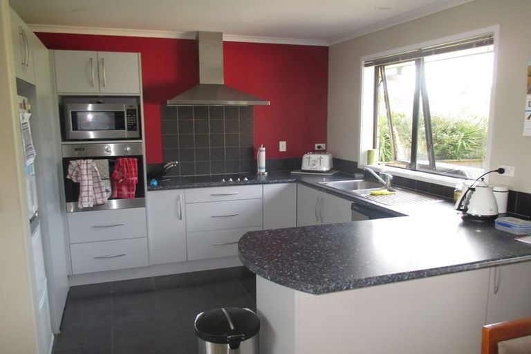 Photo of property in 18 Oldfield Court, Huntington, Hamilton, 3210