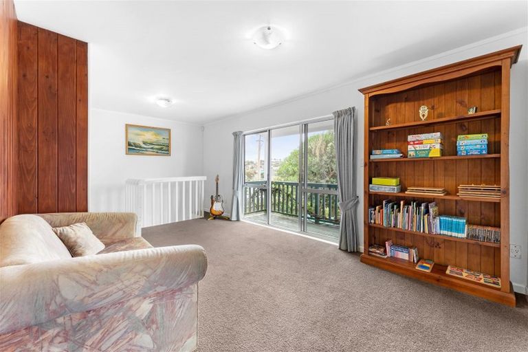 Photo of property in 59 Rautawhiri Road, Helensville, 0800