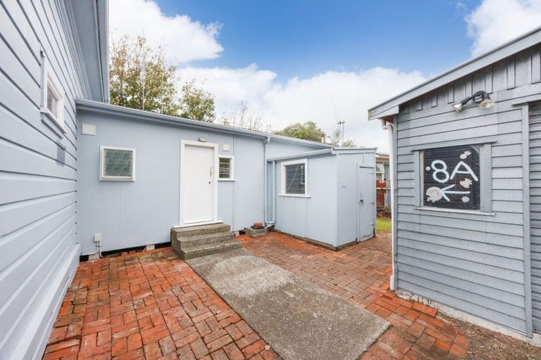 Photo of property in 8 Rolleston Street, Hokowhitu, Palmerston North, 4410
