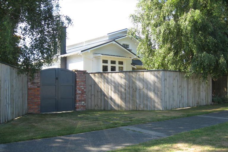 Photo of property in 42 Grey Street, Feilding, 4702