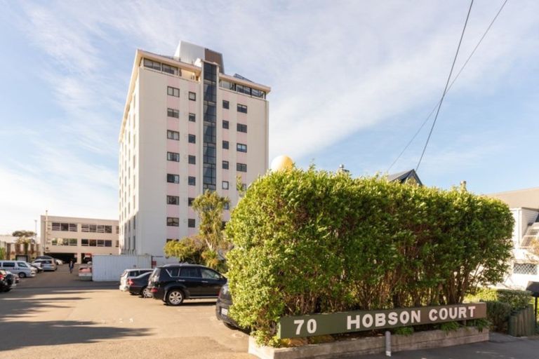 Photo of property in Hobson Court Flats, 55/70u Hobson Street, Thorndon, Wellington, 6011
