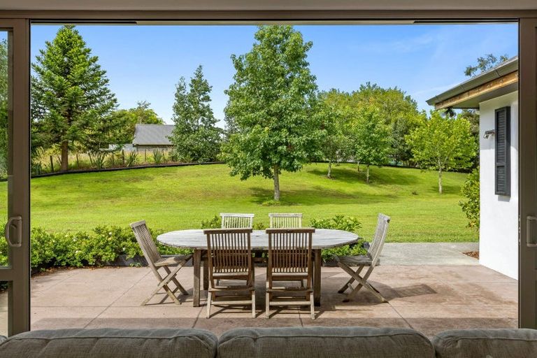 Photo of property in 457 Waitoki Road, Wainui, Silverdale, 0994