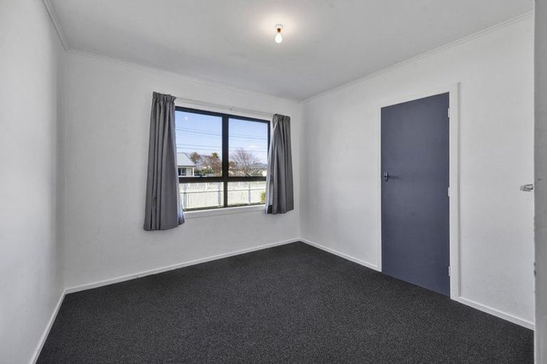Photo of property in 10 Ramanui Avenue, Hawera, 4610