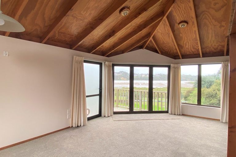 Photo of property in 758 Te Atatu Road, Te Atatu Peninsula, Auckland, 0610